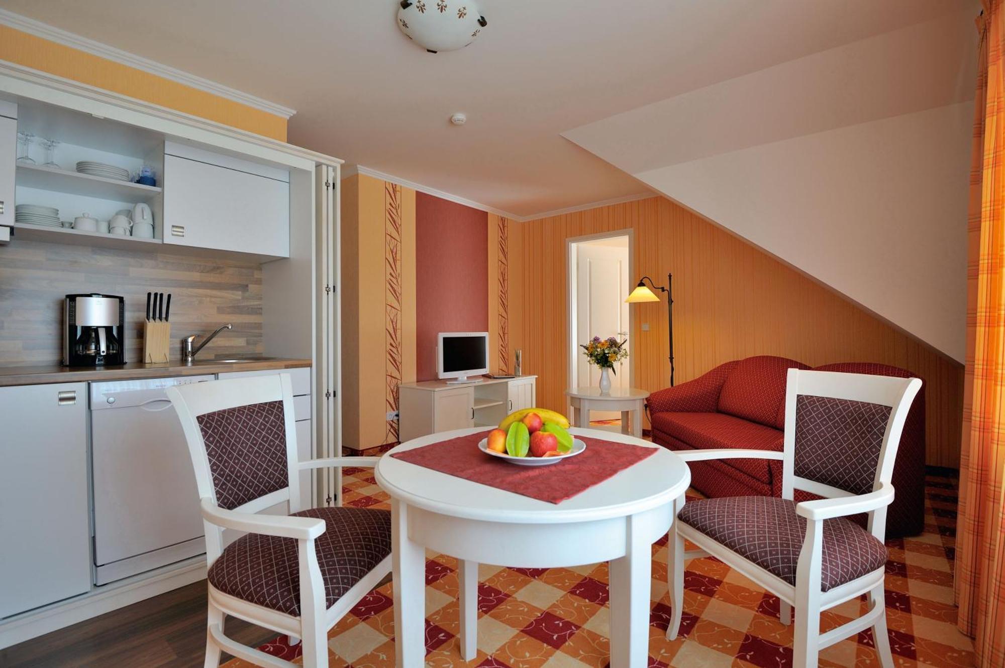 Hotel Godewind Тиссов Экстерьер фото